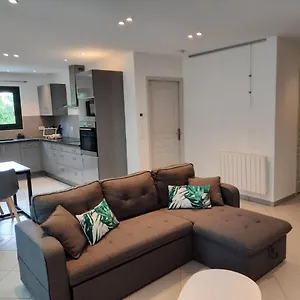 https://la-casa-de-pechabou.midi-pyreneeshotels.com