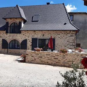 https://gite-de-la-carriere.midi-pyreneeshotels.com